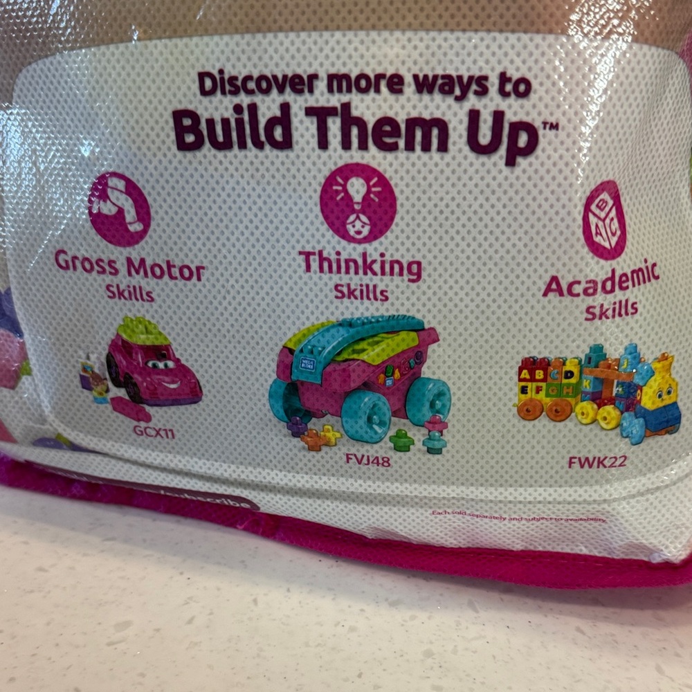 First Builders Big Building Bag - Pink Legos set . Mixed - Picture 3 of 4